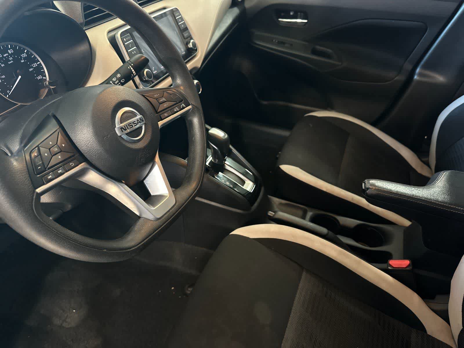 Used 2021 Nissan Versa SV FWD image 12