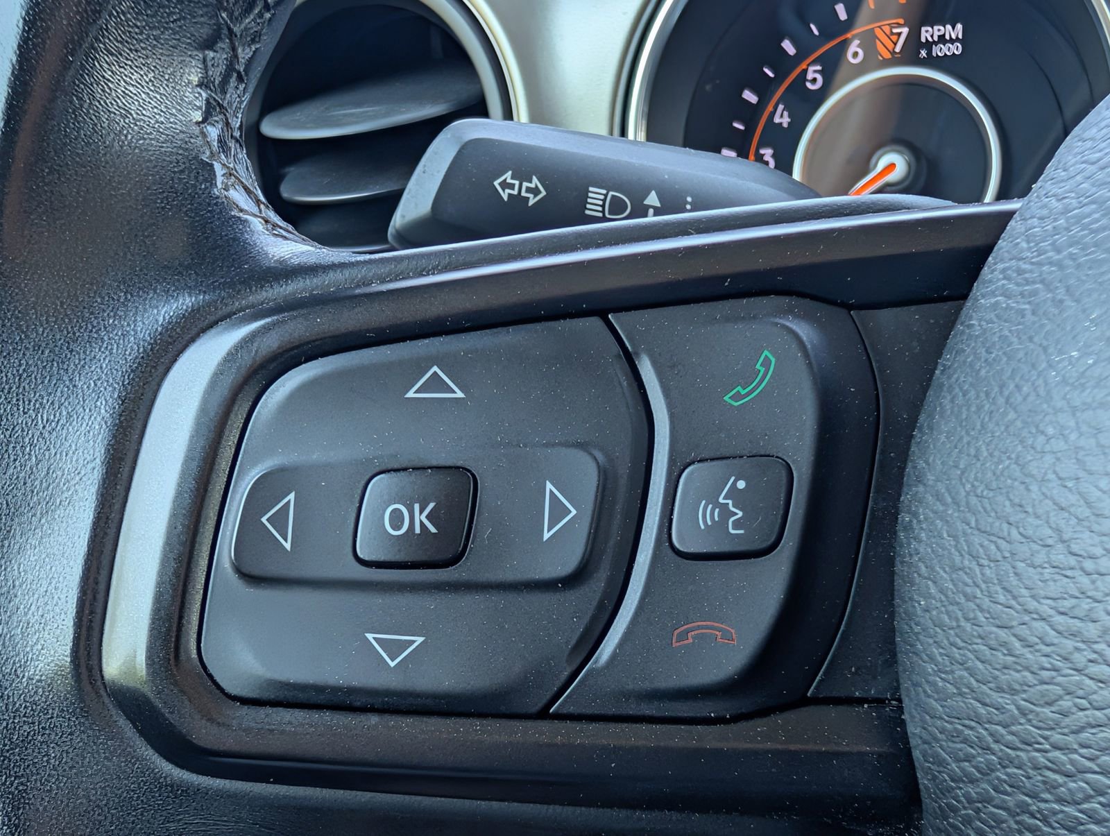 Used 2018 Jeep Wrangler Unlimited Sport S image 25