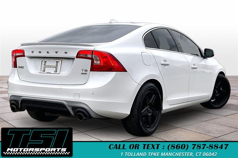 Used 2016 Volvo S60 T6 R-Design w/ Convenience Package image 2