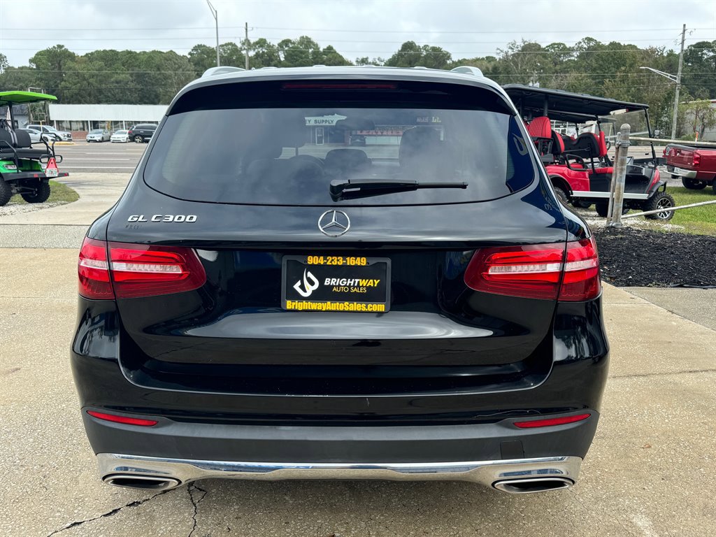 Used 2018 Mercedes-Benz GLC 300 w/ Premium Package image 6