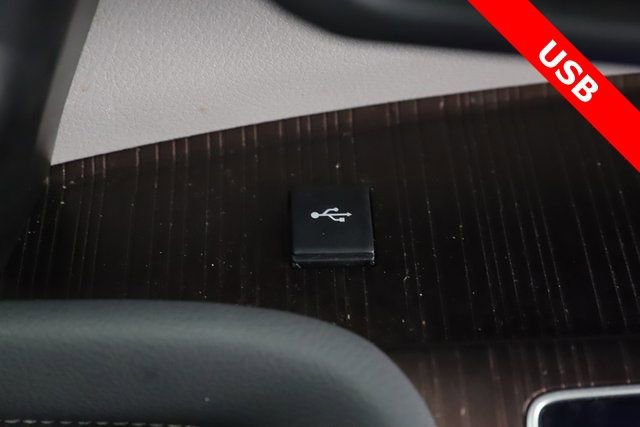 Used 2024 Toyota Sienna LE image 22