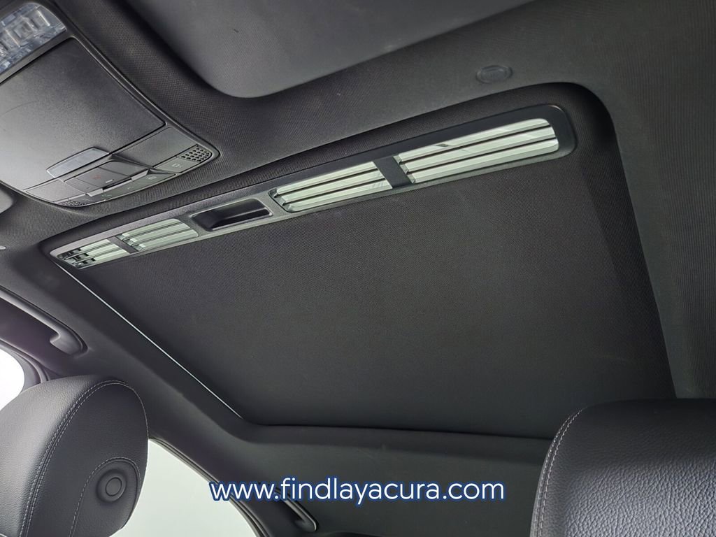 Used 2021 Mercedes-Benz C 300 Sedan image 12