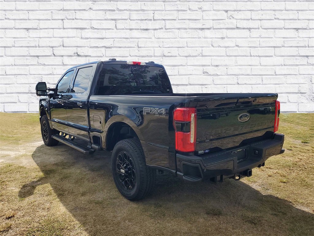 New 2026 Ford F250 Lariat w/ Black Appearance Package image 3