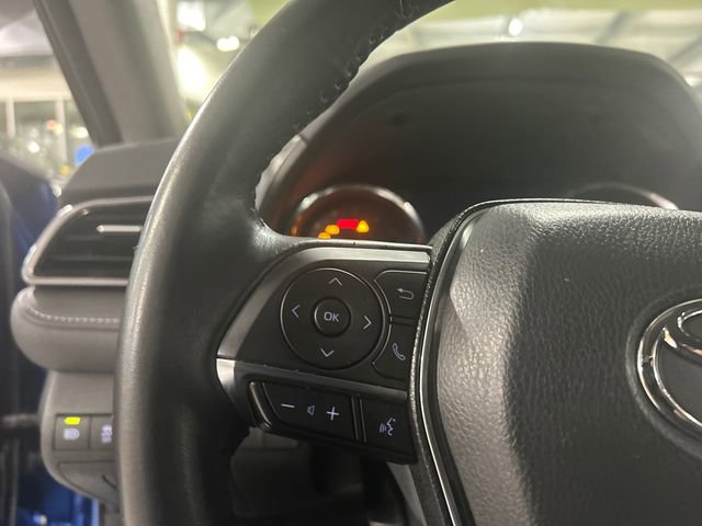 Used 2020 Toyota Camry XSE image 13