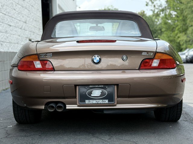 Used 2000 BMW Z3 2.5i RWD image 18