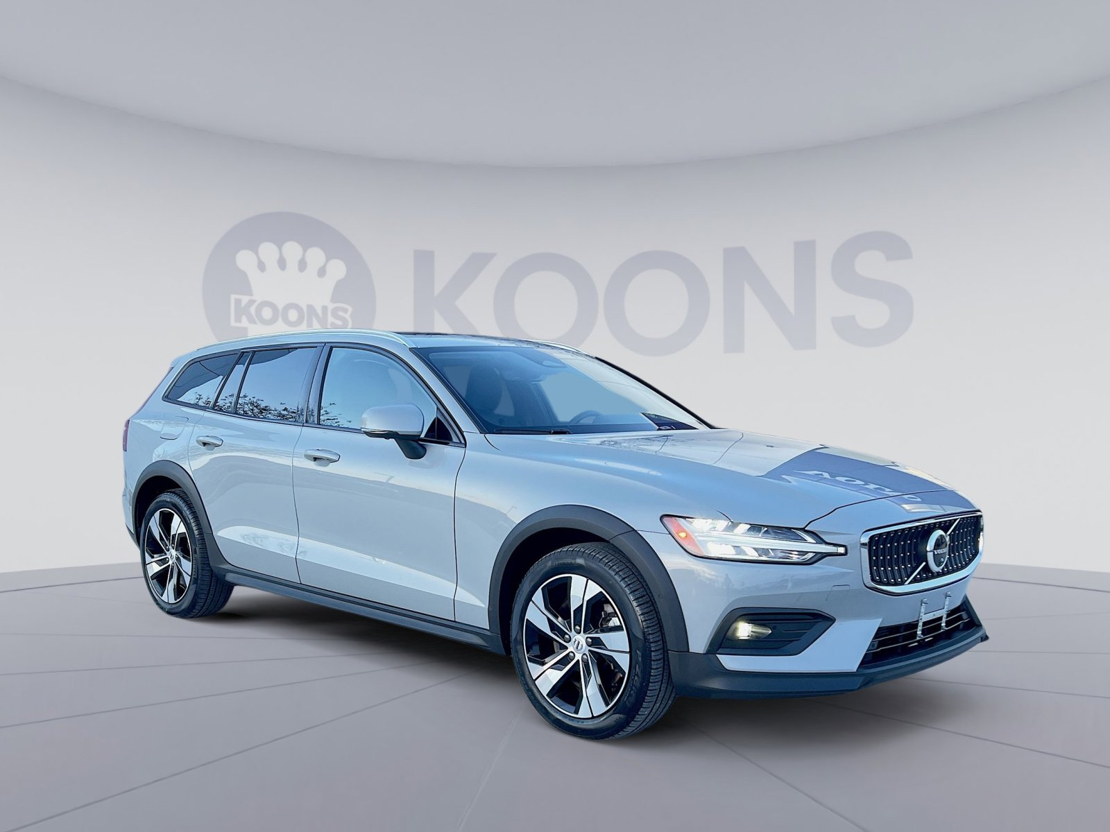 Certified 2024 Volvo V60 B5 Cross Country Plus image 10