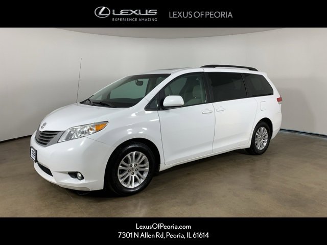Used 2014 Toyota Sienna XLE