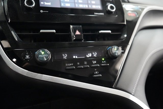 Used 2023 Toyota Camry SE image 26
