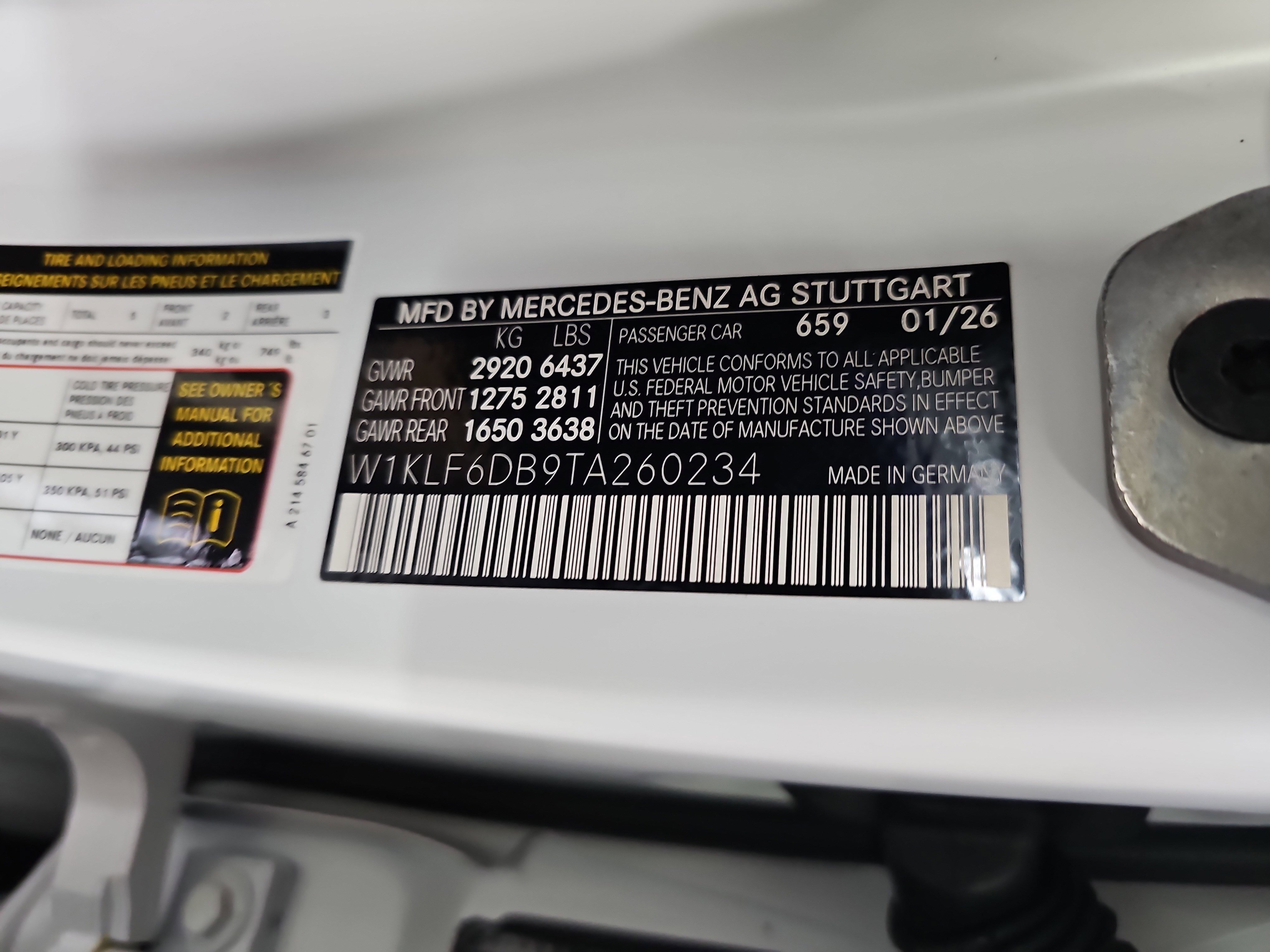 New 2026 Mercedes-Benz E 53 AMG e 4MATIC Sedan image 38