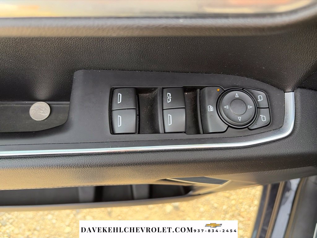 Used 2022 Chevrolet Silverado 1500 LT AWD/4WD image 11
