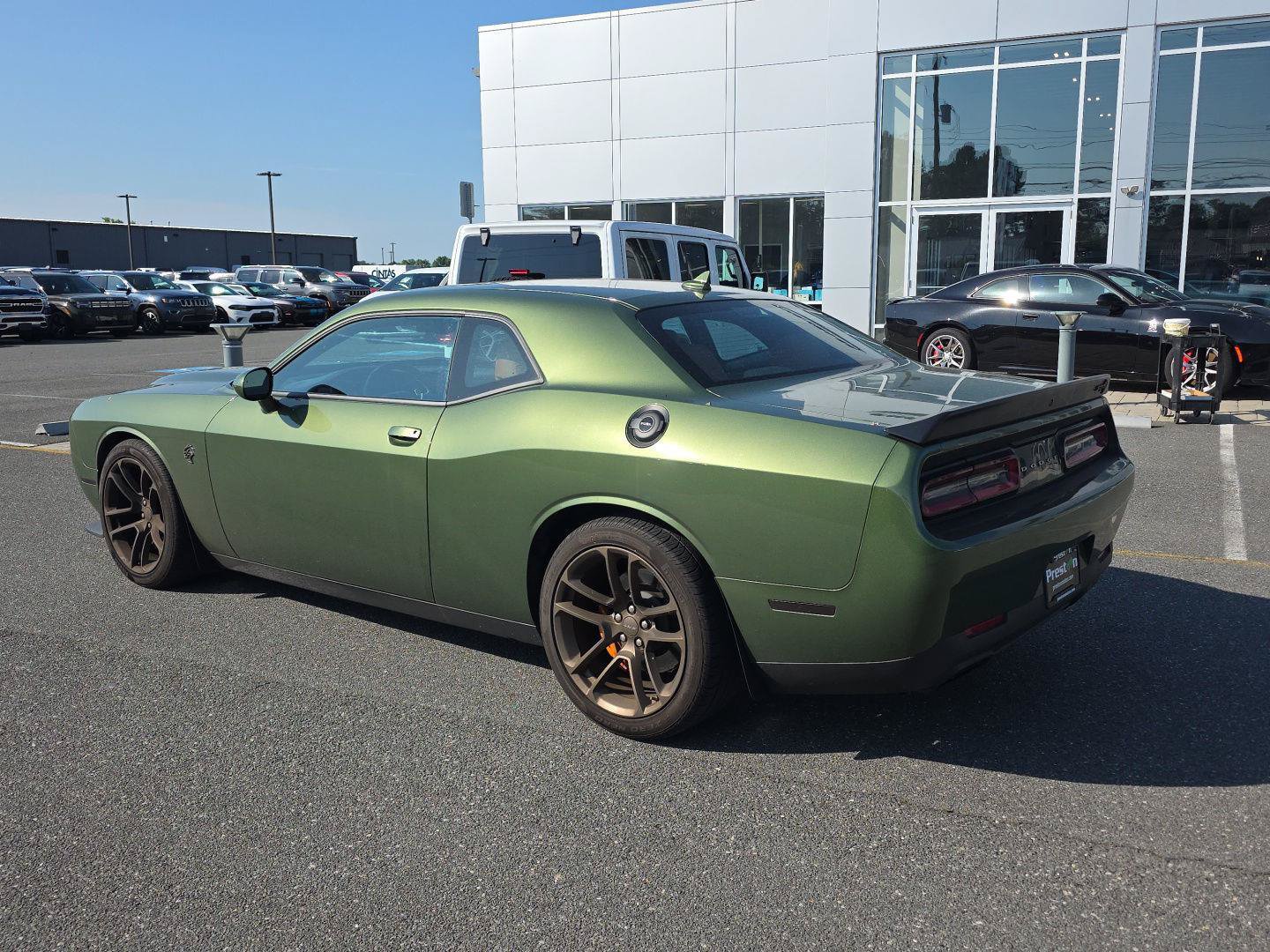 Used 2022 Dodge Challenger SRT Hellcat Redeye RWD image 10