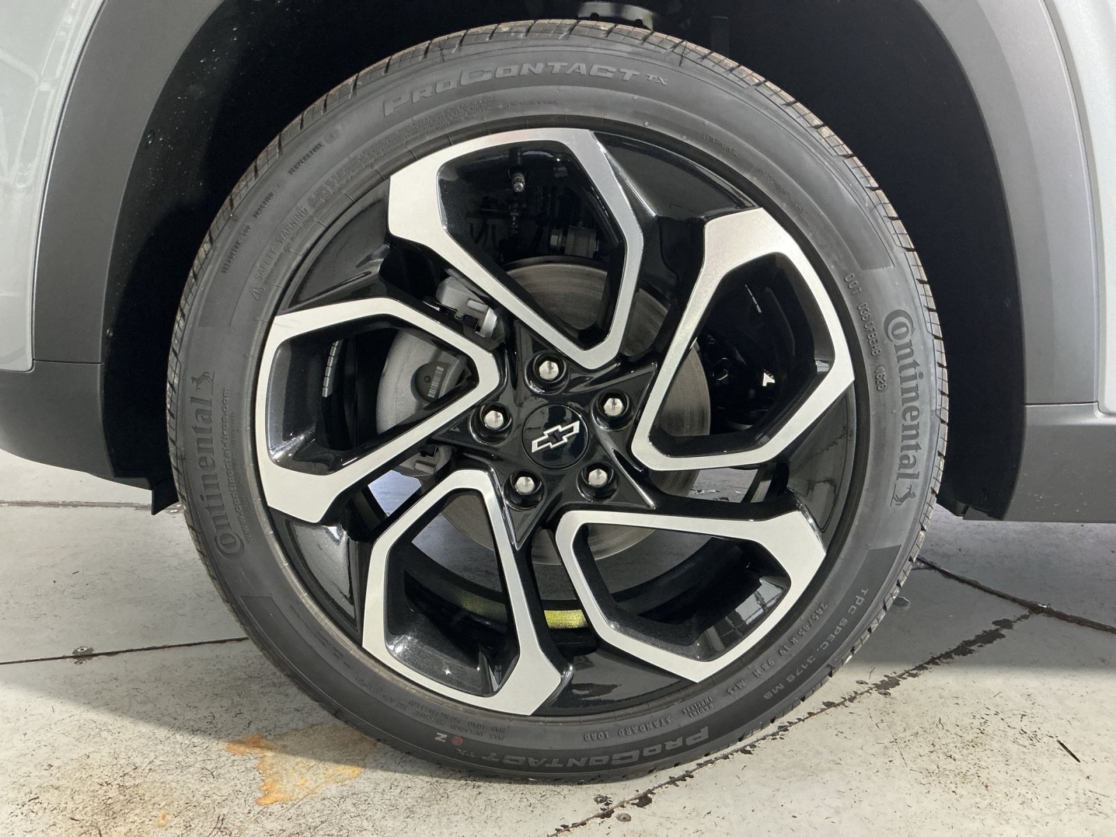 New 2026 Chevrolet Trax RS w/ Driver Confidence Package FWD image 13