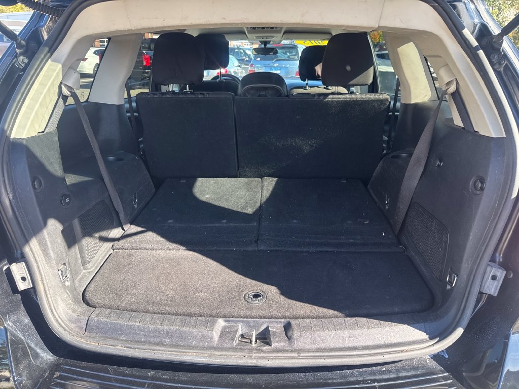 Used 2015 Dodge Journey SXT w/ Flexible Seating Group FWD image 24