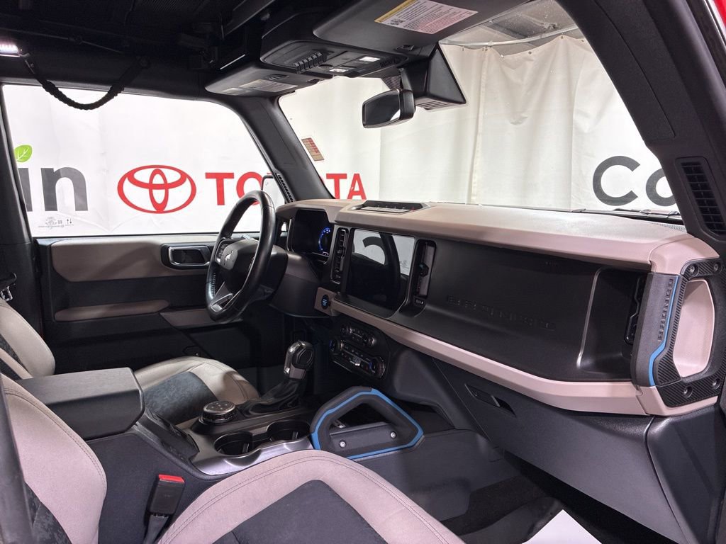 Used 2022 Ford Bronco Wildtrak AWD/4WD image 13
