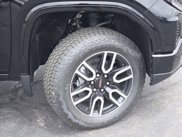 New 2026 GMC Sierra 1500 AT4 w/ Technology Package AWD/4WD image 28