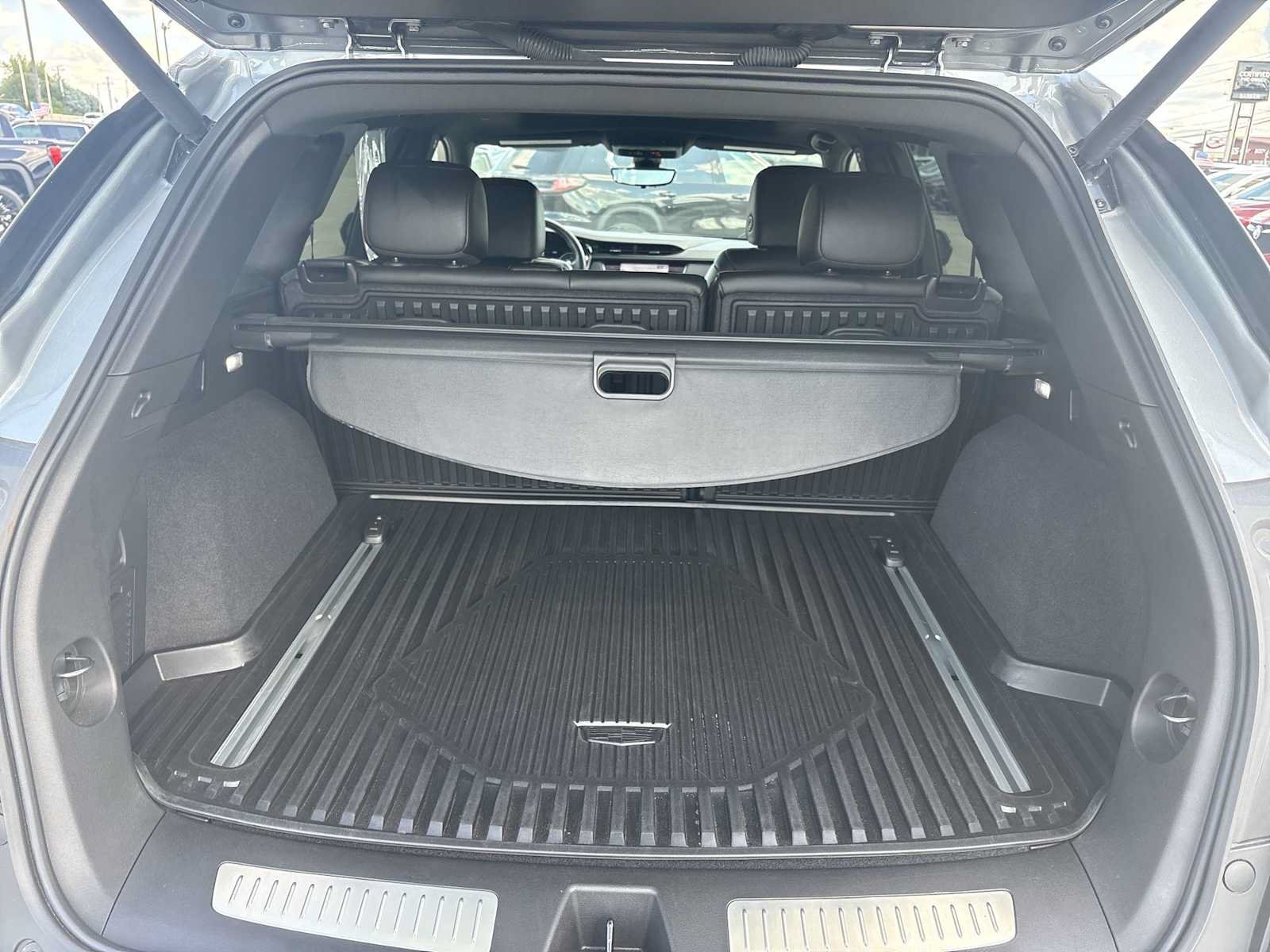 Certified 2025 Cadillac XT5 Sportv w/ Technology Package AWD/4WD image 28