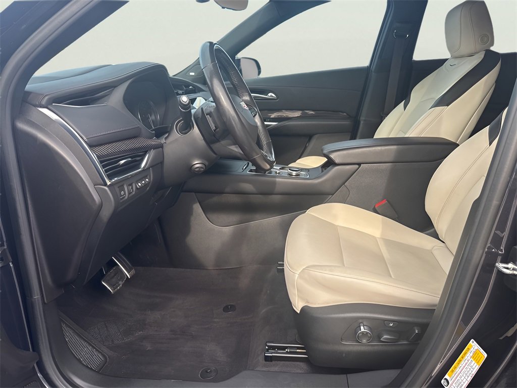 Certified 2022 Cadillac XT4 Sport image 15