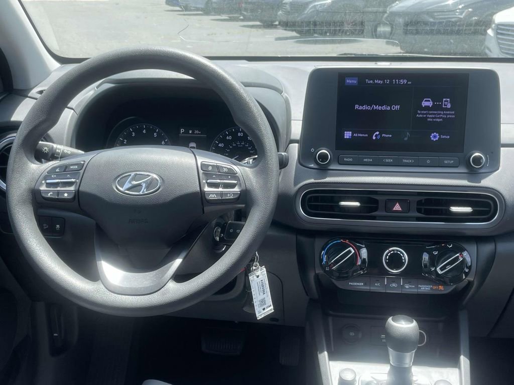 Used 2022 Hyundai Kona SE w/ Cargo Package FWD image 20