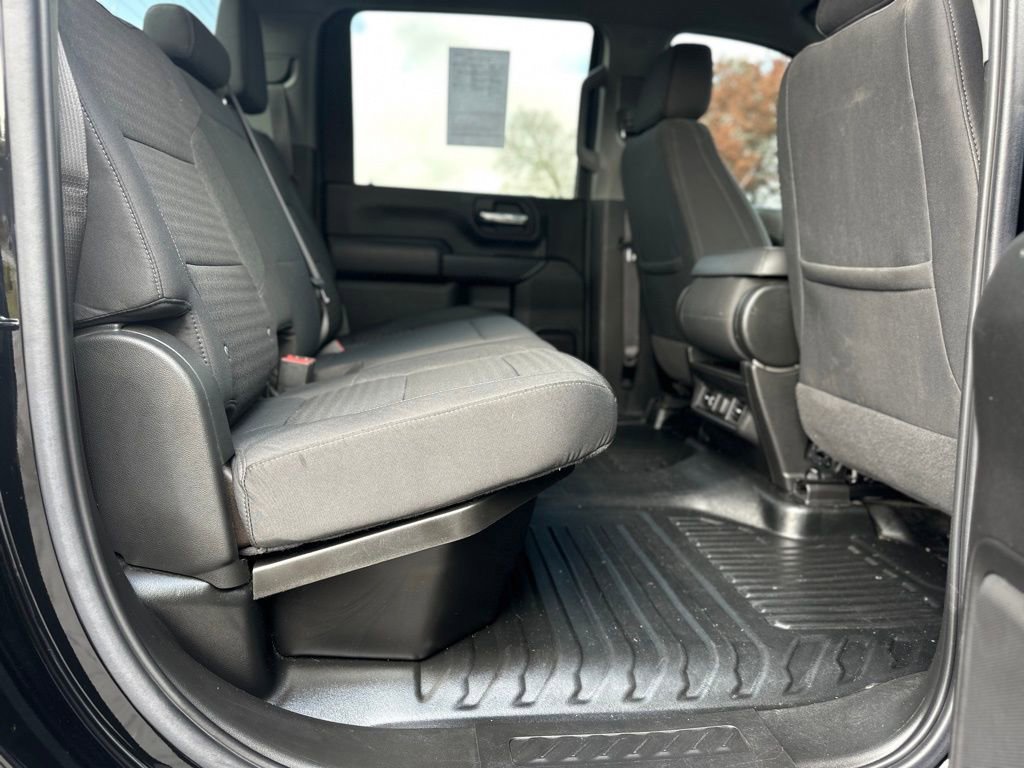 Used 2023 Chevrolet Silverado 3500 LT w/ Convenience Package image 21