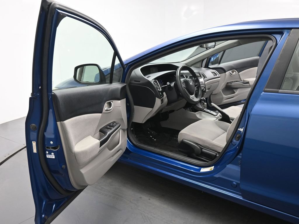 Used 2013 Honda Civic LX image 7