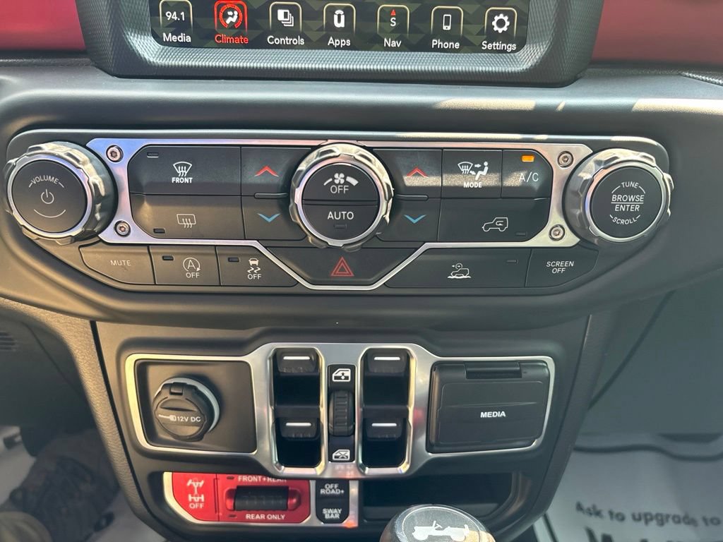 Used 2021 Jeep Wrangler Unlimited Rubicon AWD/4WD image 25