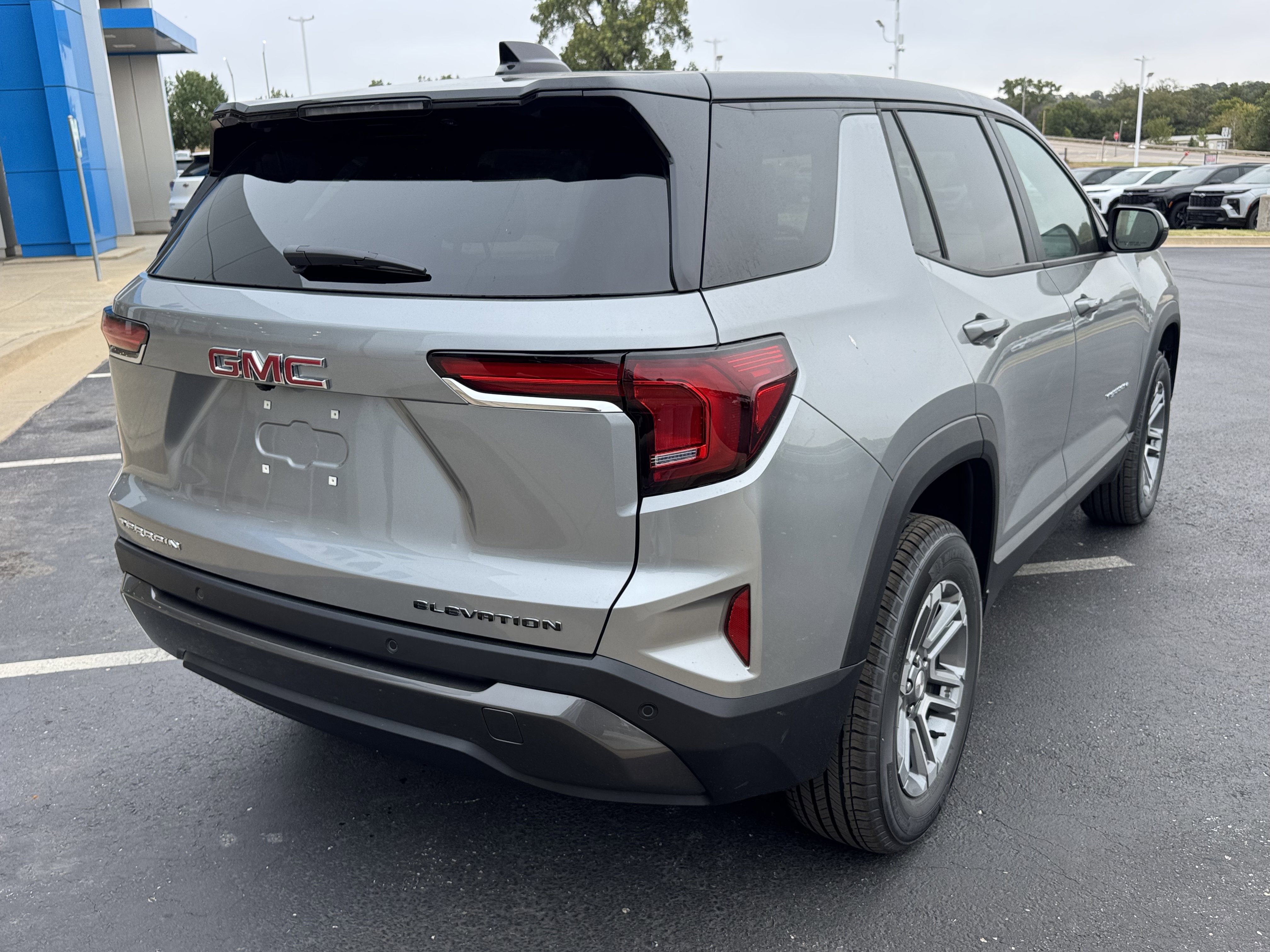 New 2026 GMC Terrain Elevation image 4