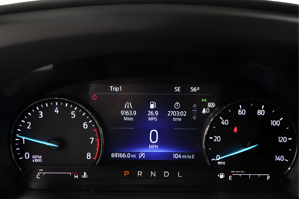 Used 2021 Ford Explorer XLT AWD/4WD image 14