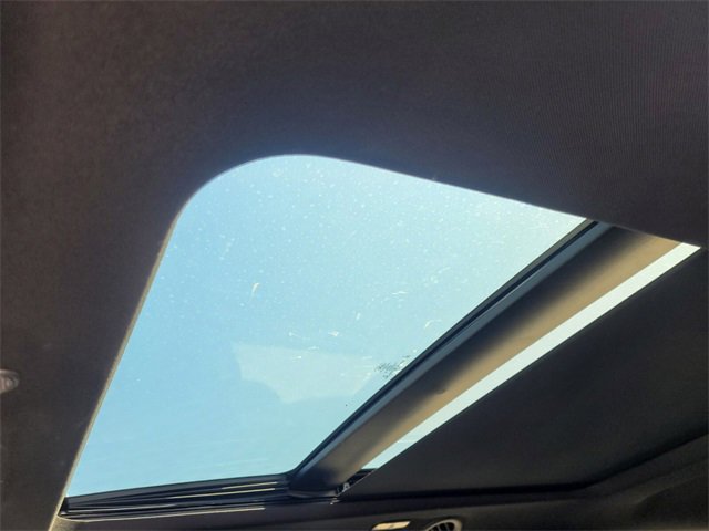 Used 2022 Ford Explorer ST w/ Equipment Group 401A image 5