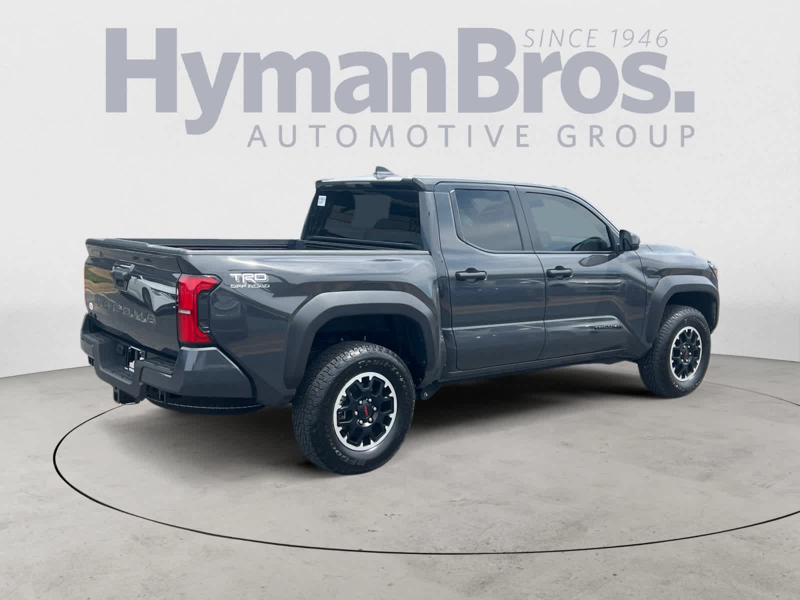 Used 2024 Toyota Tacoma TRD Off-Road AWD/4WD image 3