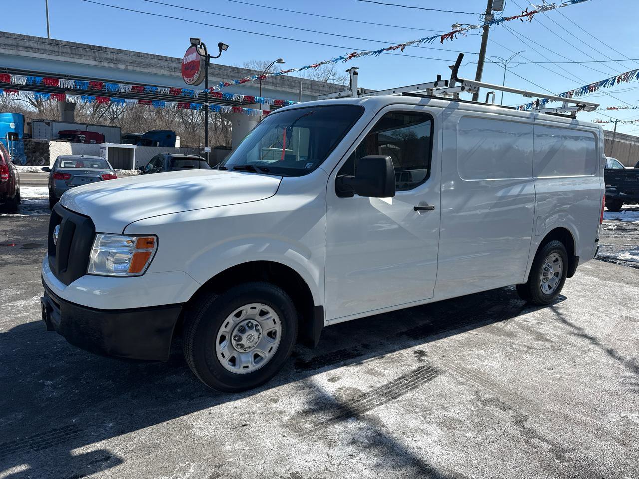 Used 2016 Nissan NV 2500 SV image 8