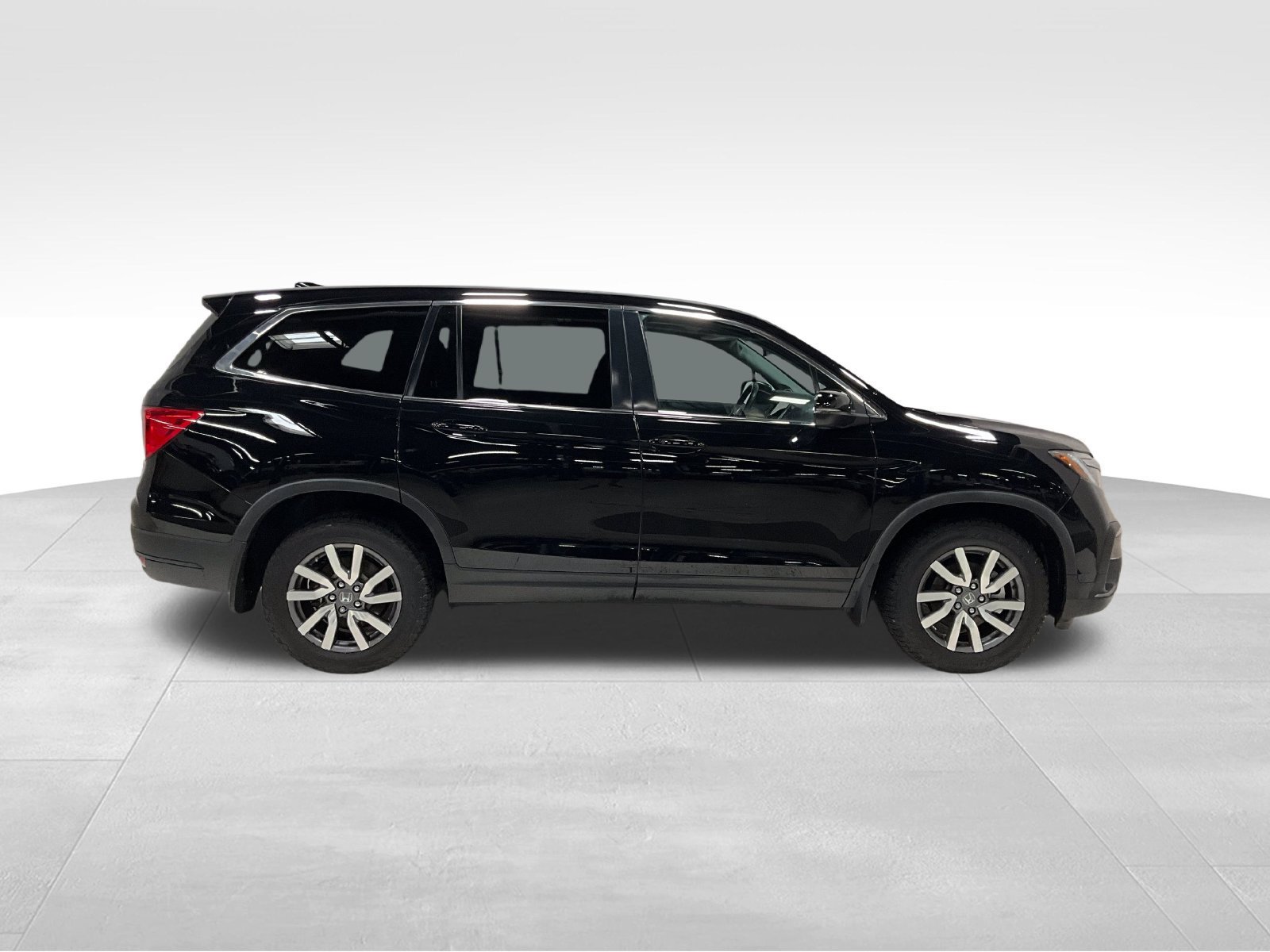 Used 2019 Honda Pilot EX-L image 4