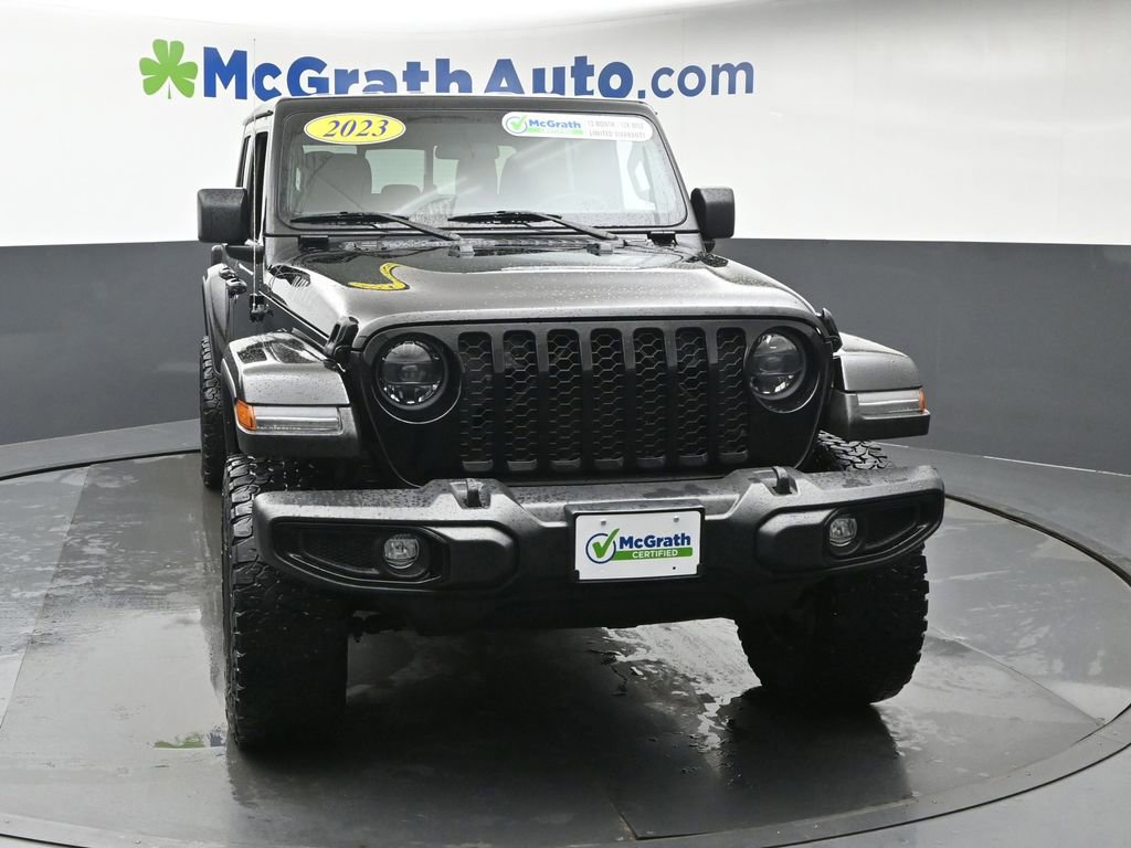 Used 2023 Jeep Gladiator Willys image 4