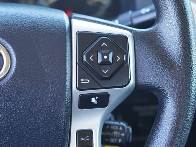 Used 2020 Toyota Tundra SR5 w/ SR5 Upgrade Package AWD/4WD image 27