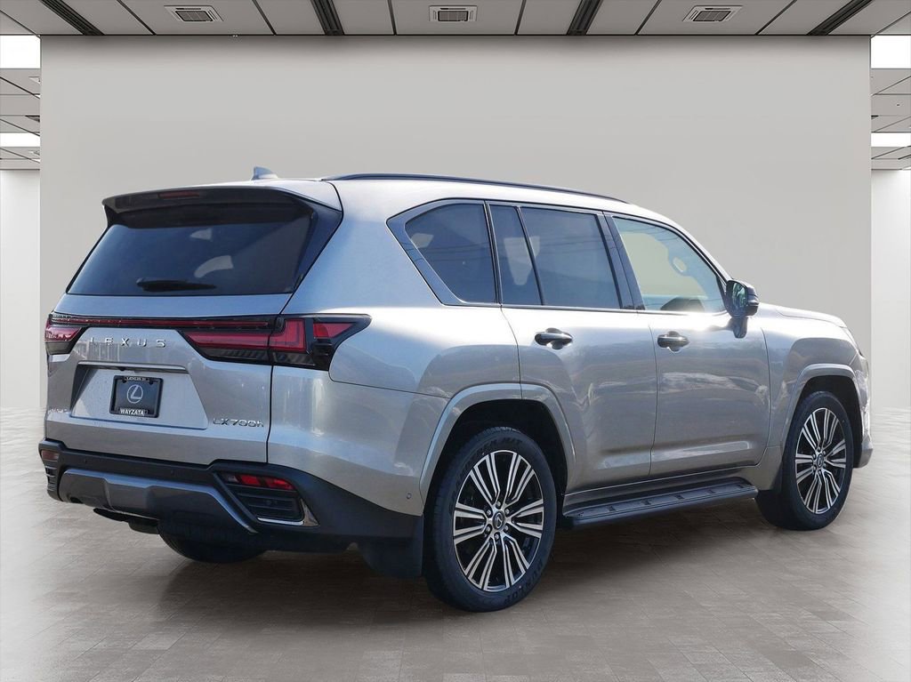 New 2026 Lexus LX 700h Luxury image 6