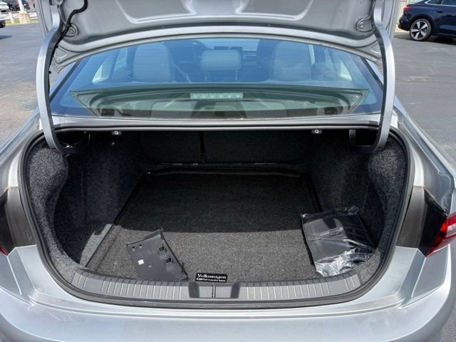 Certified 2026 Volkswagen Jetta S FWD image 18