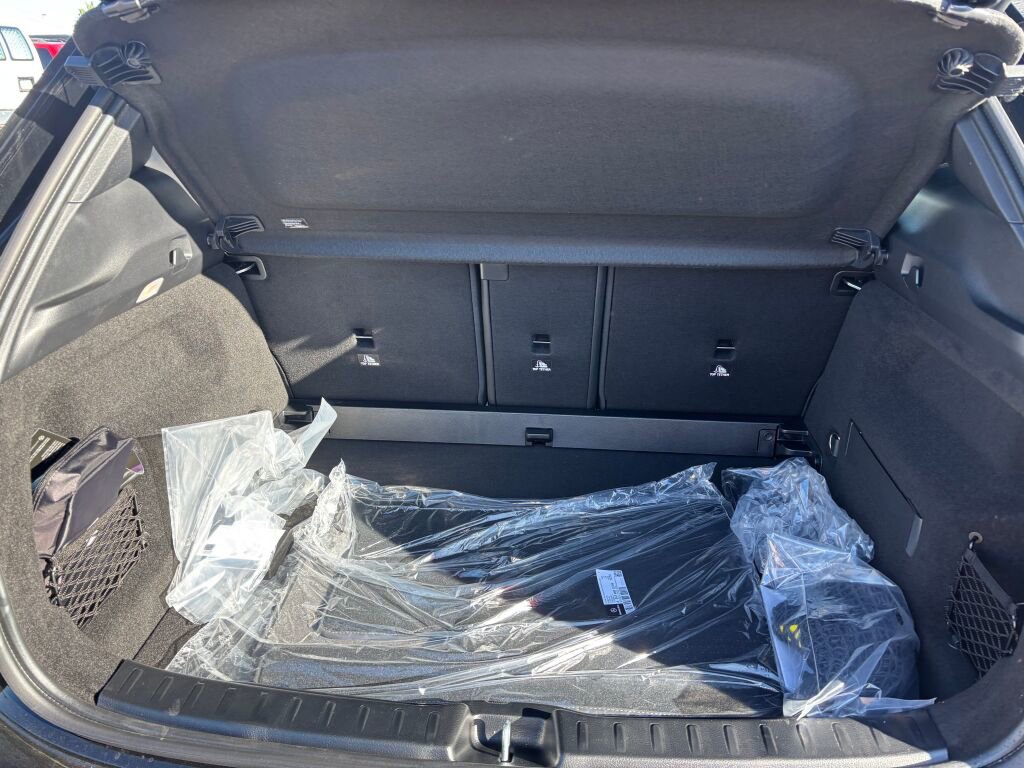 New 2026 Mercedes-Benz GLA 250 4MATIC image 13