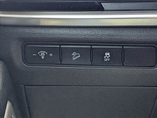 Used 2023 Kia Telluride S image 17