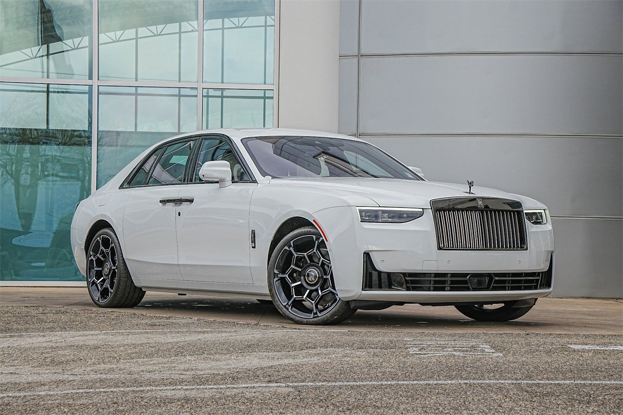 New 2025 Rolls-Royce Ghost Black Badge image 1