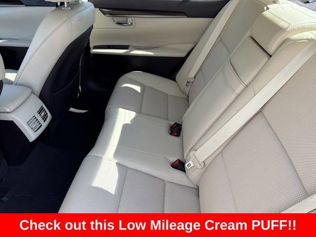 Used 2018 Lexus ES 350 w/ Navigation System Package FWD image 16