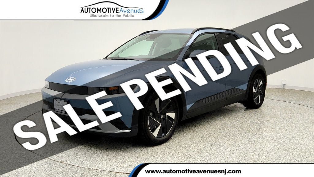 Used 2025 Hyundai Ioniq 5 SEL RWD image 1