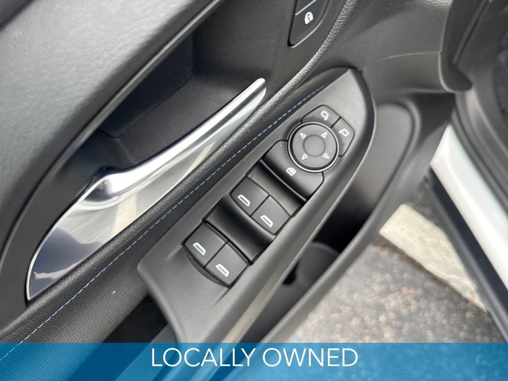 Used 2025 Buick Envista Sport Touring image 15