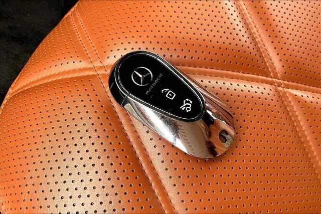 Used 2024 Mercedes-Benz Maybach S 580 4MATIC image 33