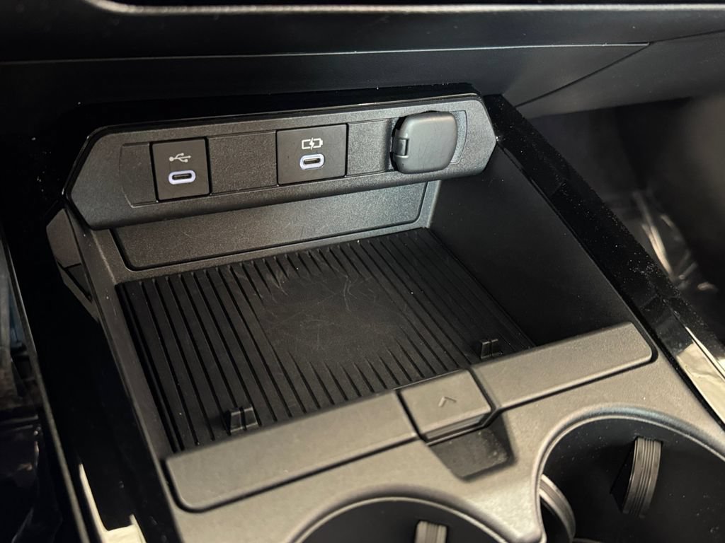 Certified 2024 Toyota Prius XLE AWD/4WD image 24