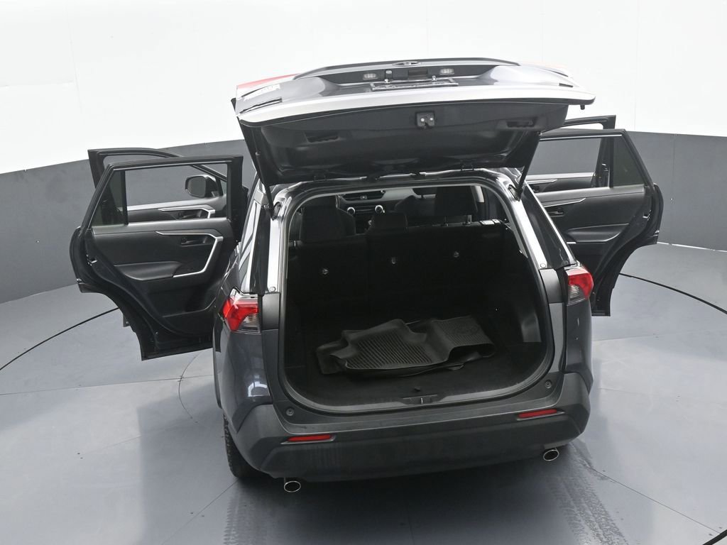 Used 2023 Toyota RAV4 LE image 63