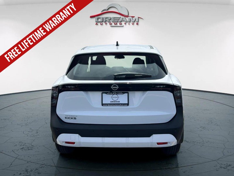 New 2026 Nissan Kicks S FWD image 9