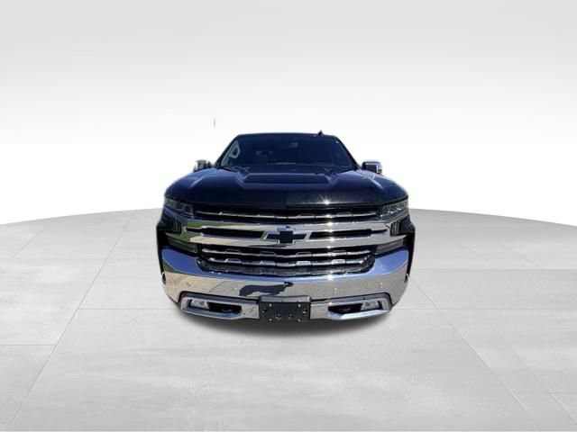 Used 2020 Chevrolet Silverado 1500 LTZ w/ LTZ Premium Package AWD/4WD image 3