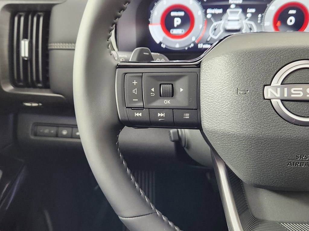 New 2026 Nissan Pathfinder Platinum w/ Cargo Package image 18