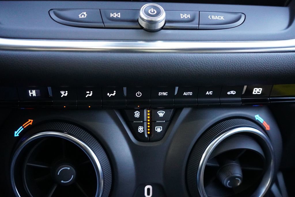 Certified 2023 Chevrolet Blazer LT w/ LPO, Floor Liner Package image 23