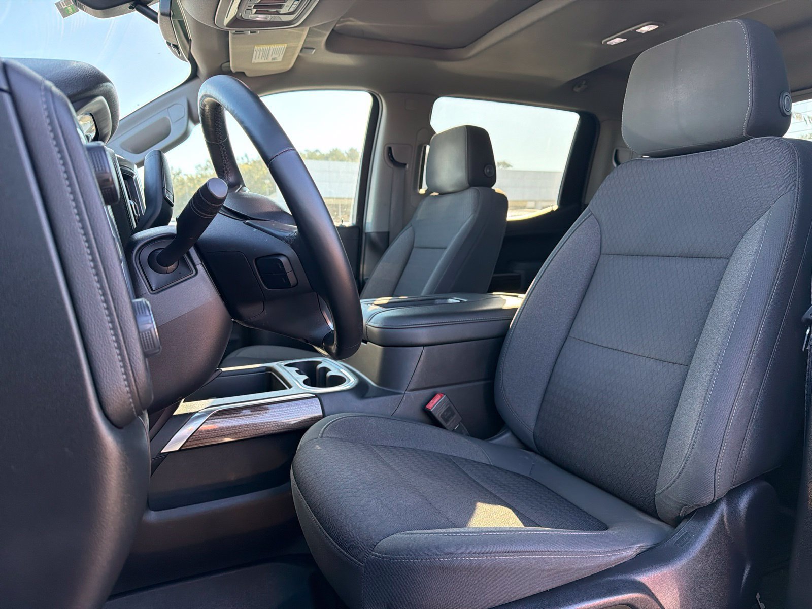 Used 2020 Chevrolet Silverado 1500 RST AWD/4WD image 8