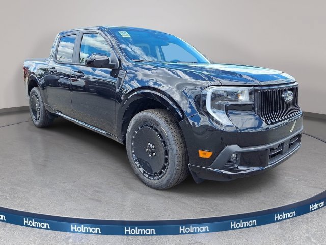 New 2026 Ford Maverick Lobo AWD/4WD image 2